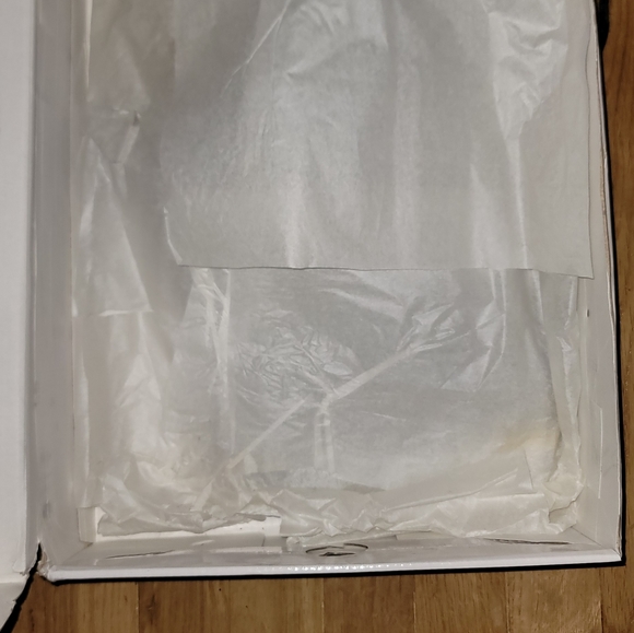 Women Black lea NineWest mid calf cuffed size 11 lug bottom mid platform boot - Picture 7 of 10